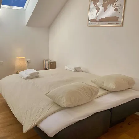 Sunny Ap22 * ボヴェツ